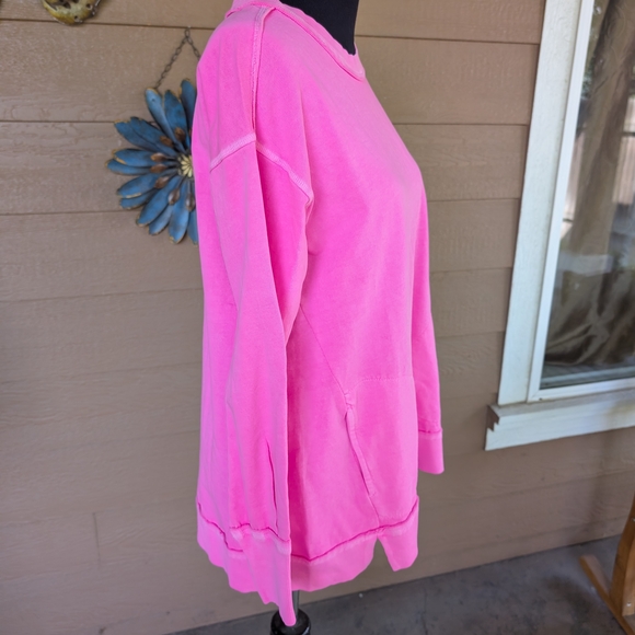 LOGO by Lori Goldstein Florescent Pink Sweatshirt with Raw Edge Seams - Picture 4 of 6